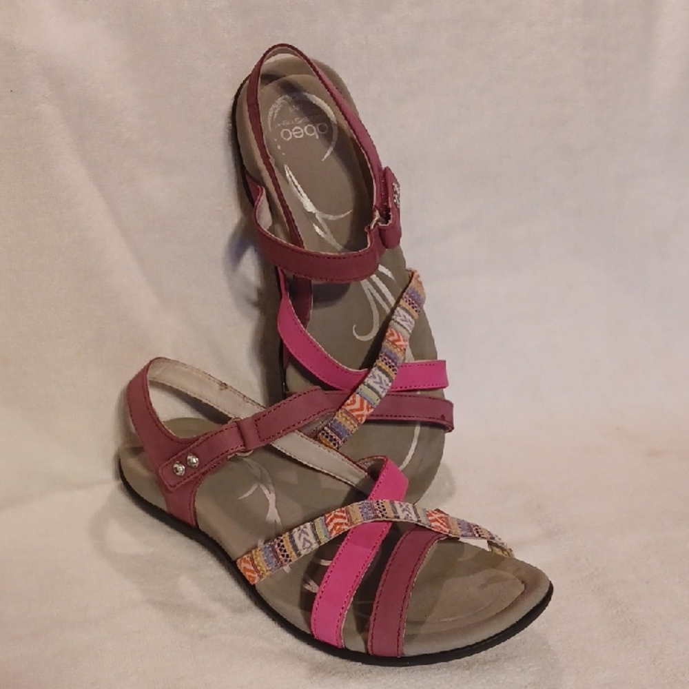 Abeo Women's Pink and Multicolor Strappy Sandals Size N9